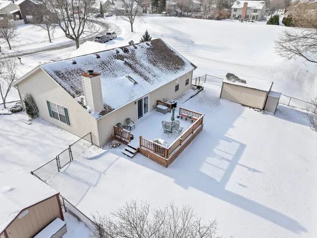 $350,000 | 1106 Pheasant Trail, Carol Stream, IL 60188