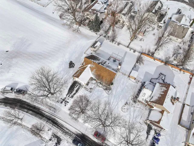 $350,000 | 1106 Pheasant Trail, Carol Stream, IL 60188