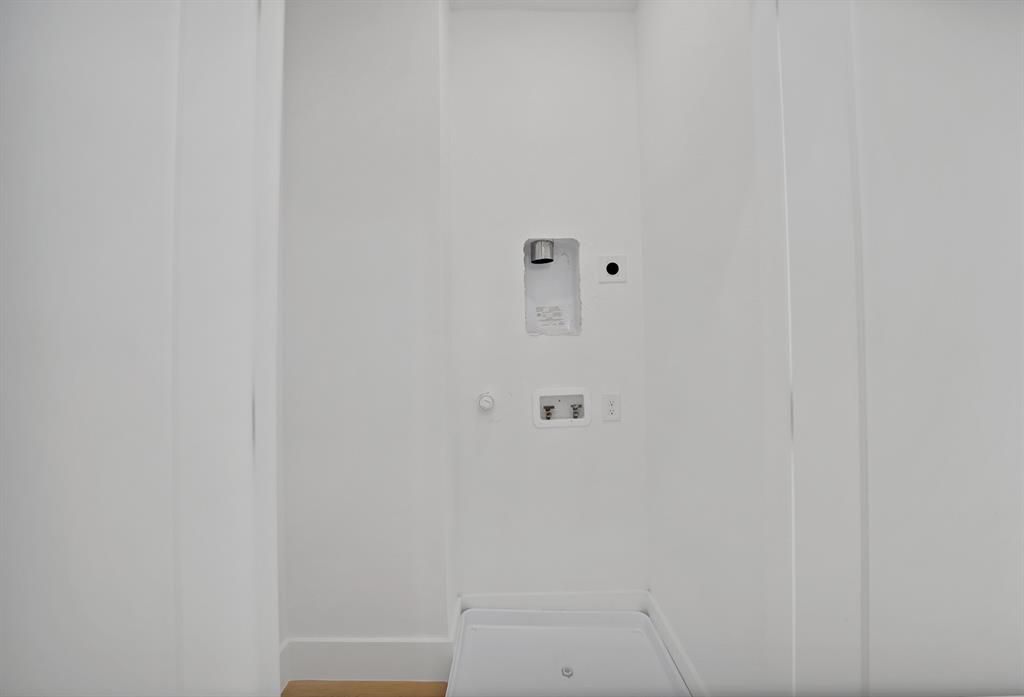 2912 Brigham Lane Dallas, TX 75215 - Photo 18 of 24