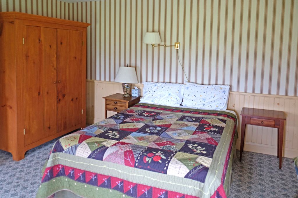 56 Kew Vasseur Road Fayston, VT 05673 - Photo 19 of 31