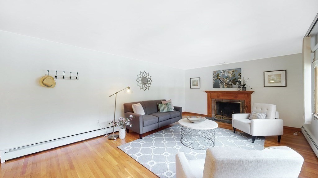 33 John Street Newton, MA 02459 - Photo 3 of 34