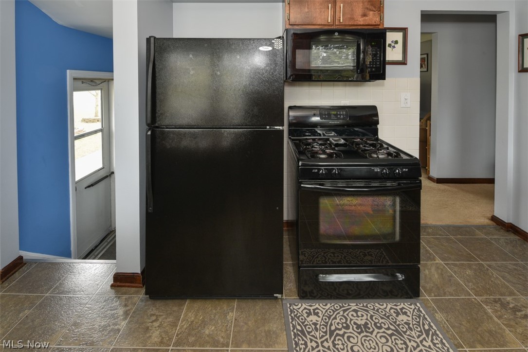 4379 West Anderson Road South Euclid, OH 44121 - Photo 6 of 28