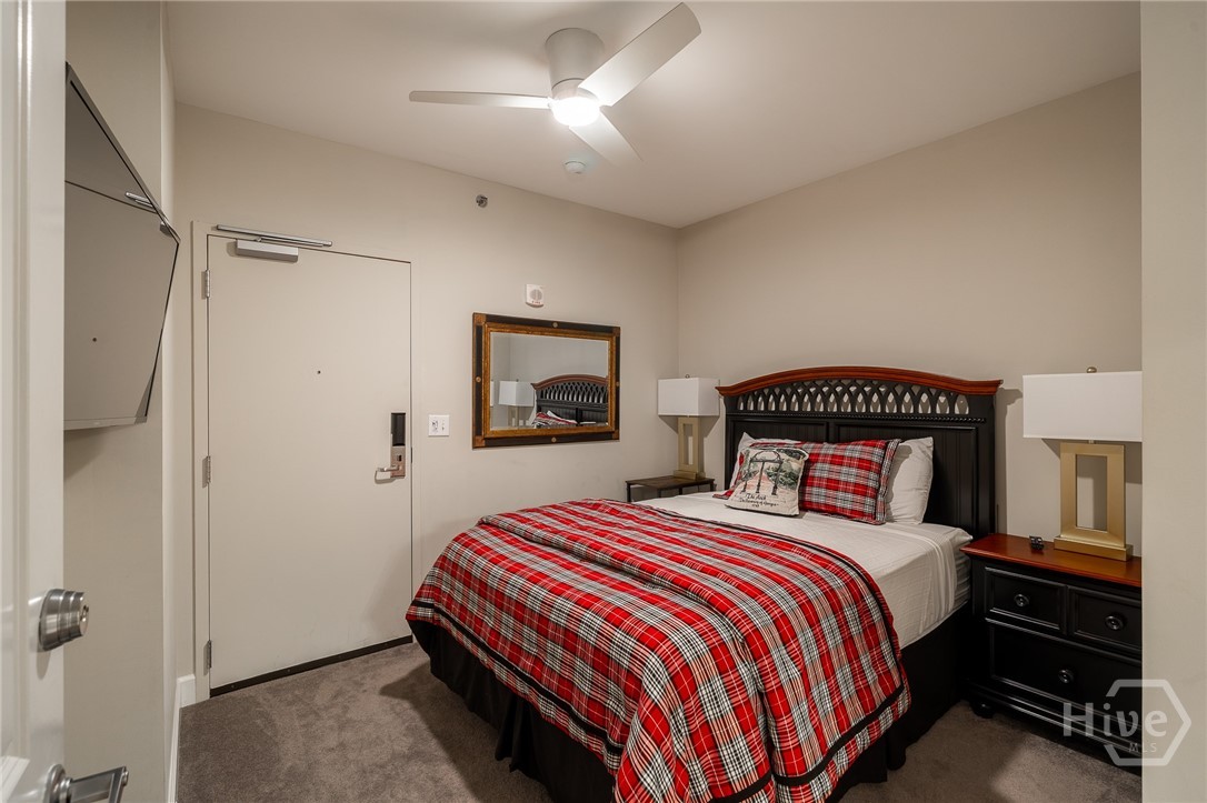 250 West Broad Street, Unit 720 Athens, GA 30601 - Photo 18 of 34