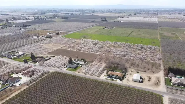 $899,000 | 5575 East Whitmore Avenue, Hughson, CA 95326