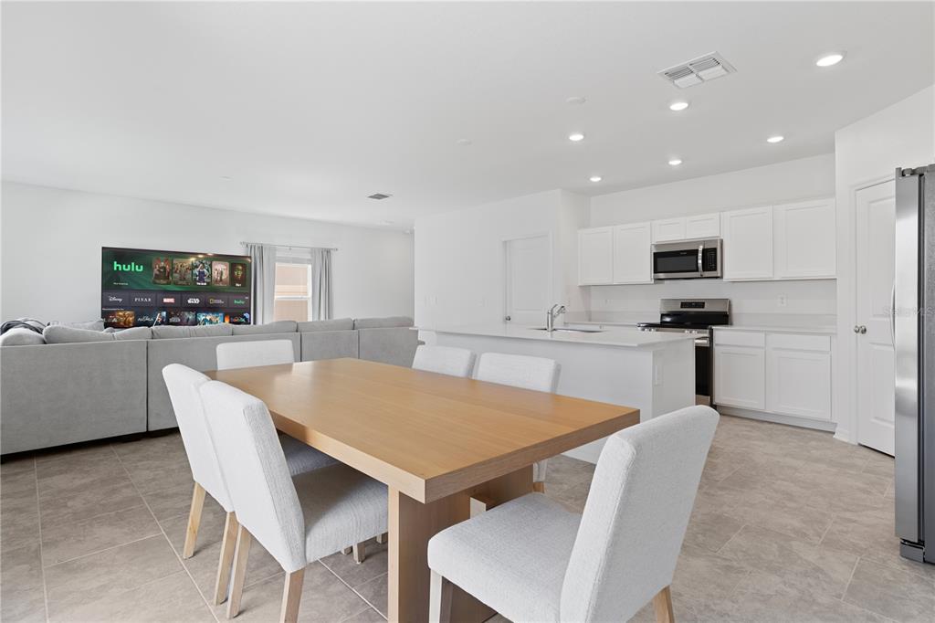 1179 Tyler Loop Lake Wales, FL 33859 - Photo 5 of 47