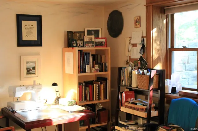 $2,500 | 722 East University Street, Bloomington, IN 47401