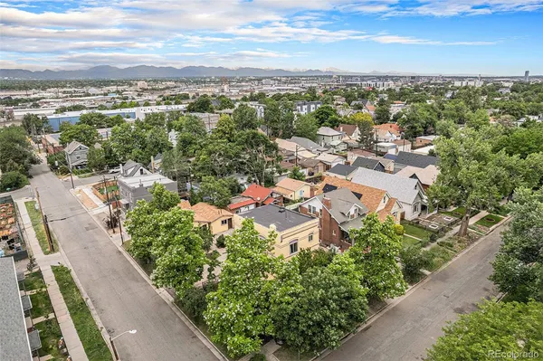an aerial view of multiple house