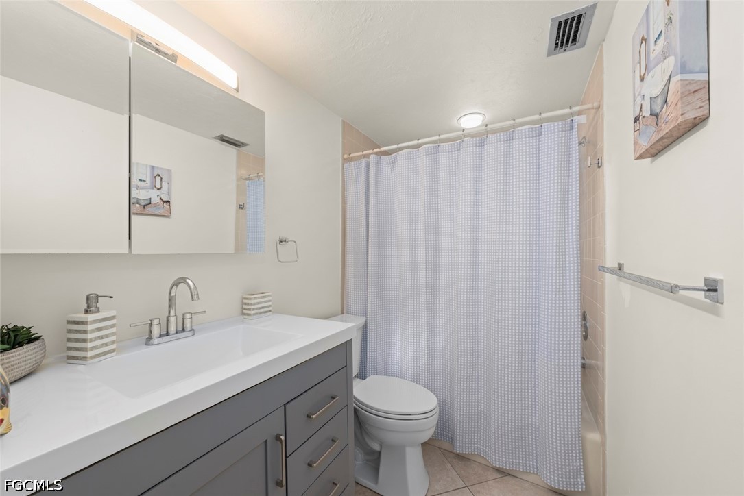 1410 Sand Castle Road Sanibel, FL 33957 - Photo 18 of 38