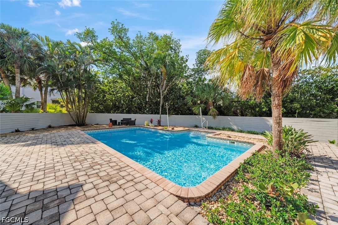 1410 Sand Castle Road Sanibel, FL 33957 - Photo 31 of 38