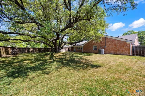 $414,900 | 2010 North Beal Street, Belton, TX 76513