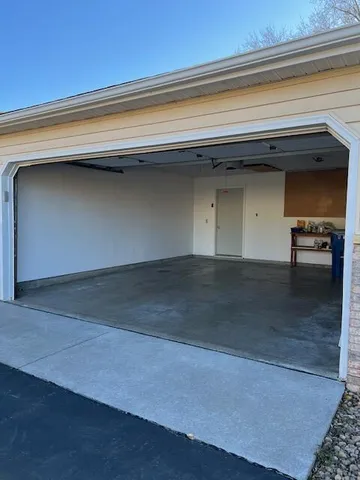 $332,000 | 760 Garceau Lane, Vadnais Heights, MN 55127