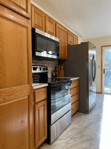 $332,000 | 760 Garceau Lane, Vadnais Heights, MN 55127