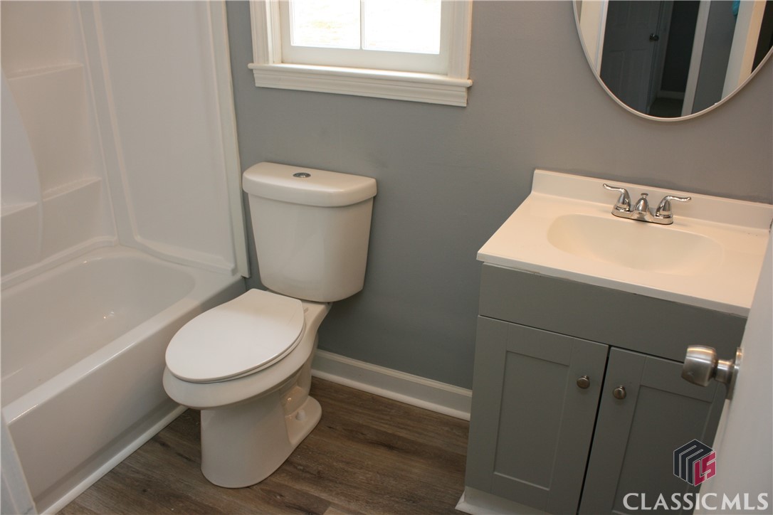 946 Joe Findley Road Royston, GA 30662 - Photo 7 of 14 Bath 2
