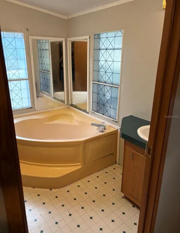 $329,000 | 8955 West Highway 316, Reddick, FL 32686