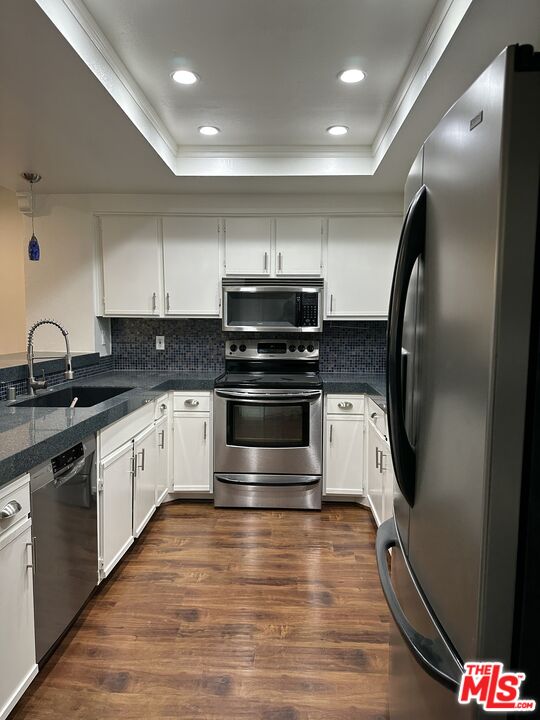 4240 Lost Hills Road, Unit 2403 Agoura Hills, CA 91301 - Photo 6 of 17