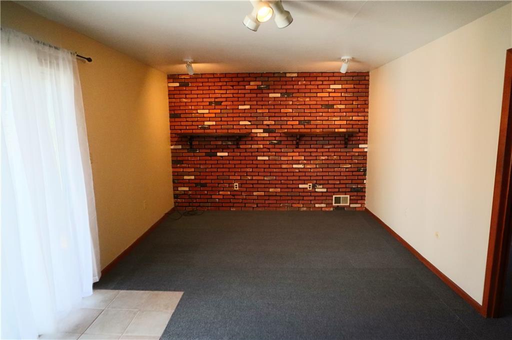 1340 Barkley Road McKeesport, PA 15133 - Photo 10 of 20 a view of room with an empty space