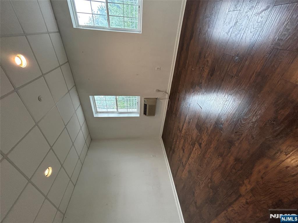 61 Kansas Street, Unit 3C Hackensack, NJ 07601 - Photo 5 of 38