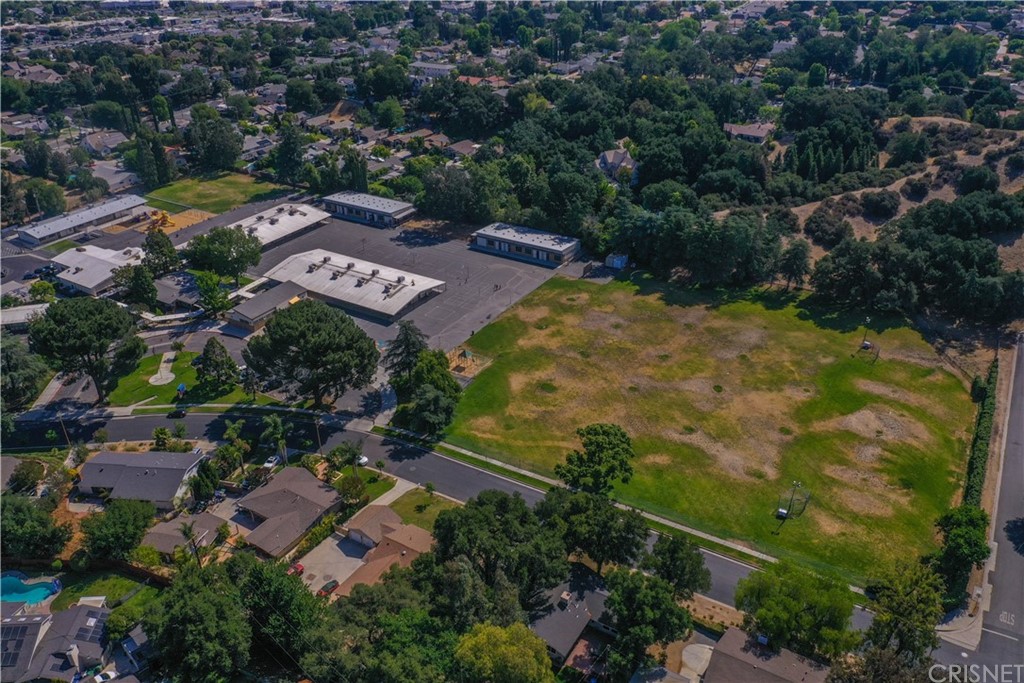 23625 Neargate Drive Newhall, CA 91321 - Photo 24 of 24