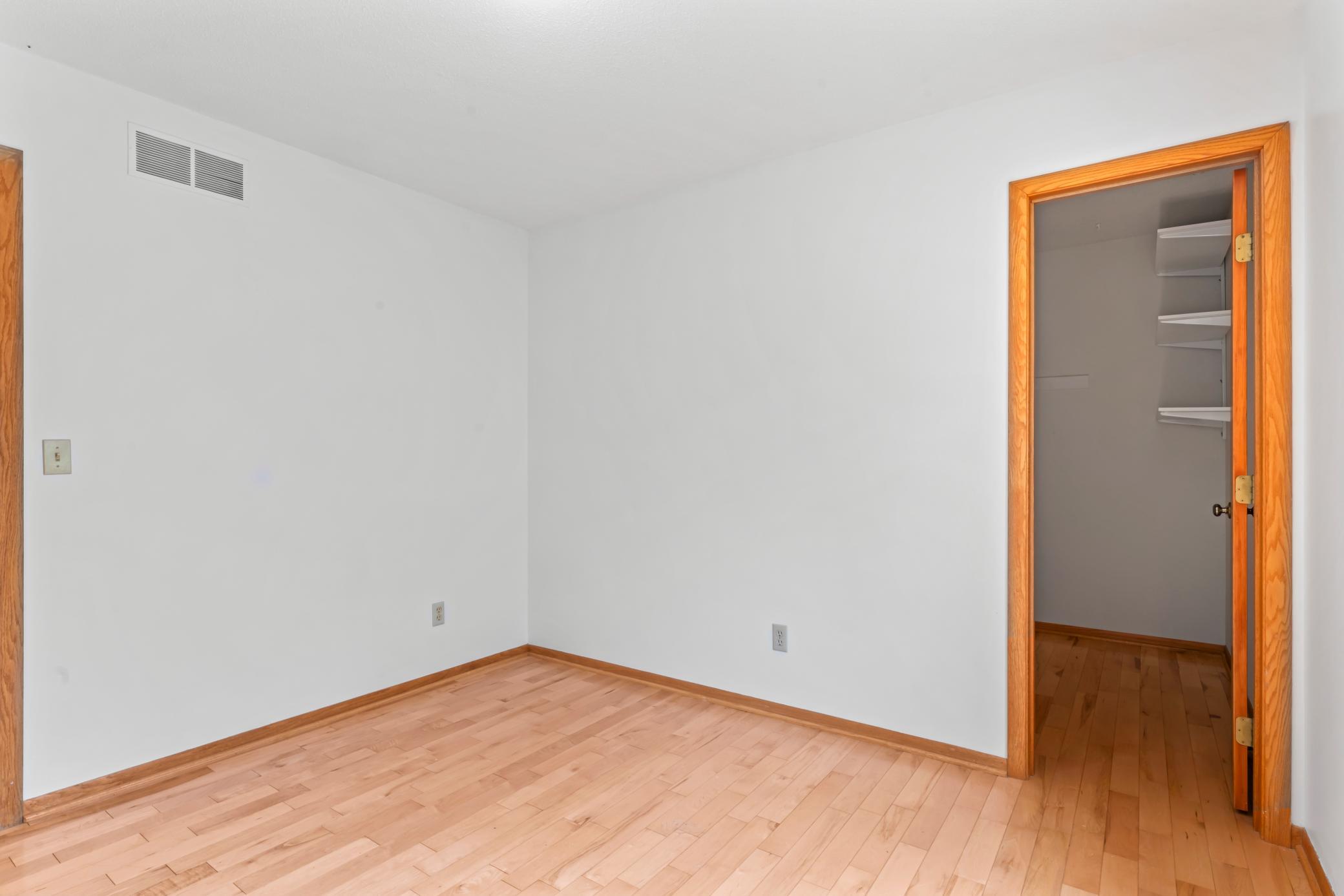 826 Northland Place Rochester, MN 55906 - Photo 22 of 36