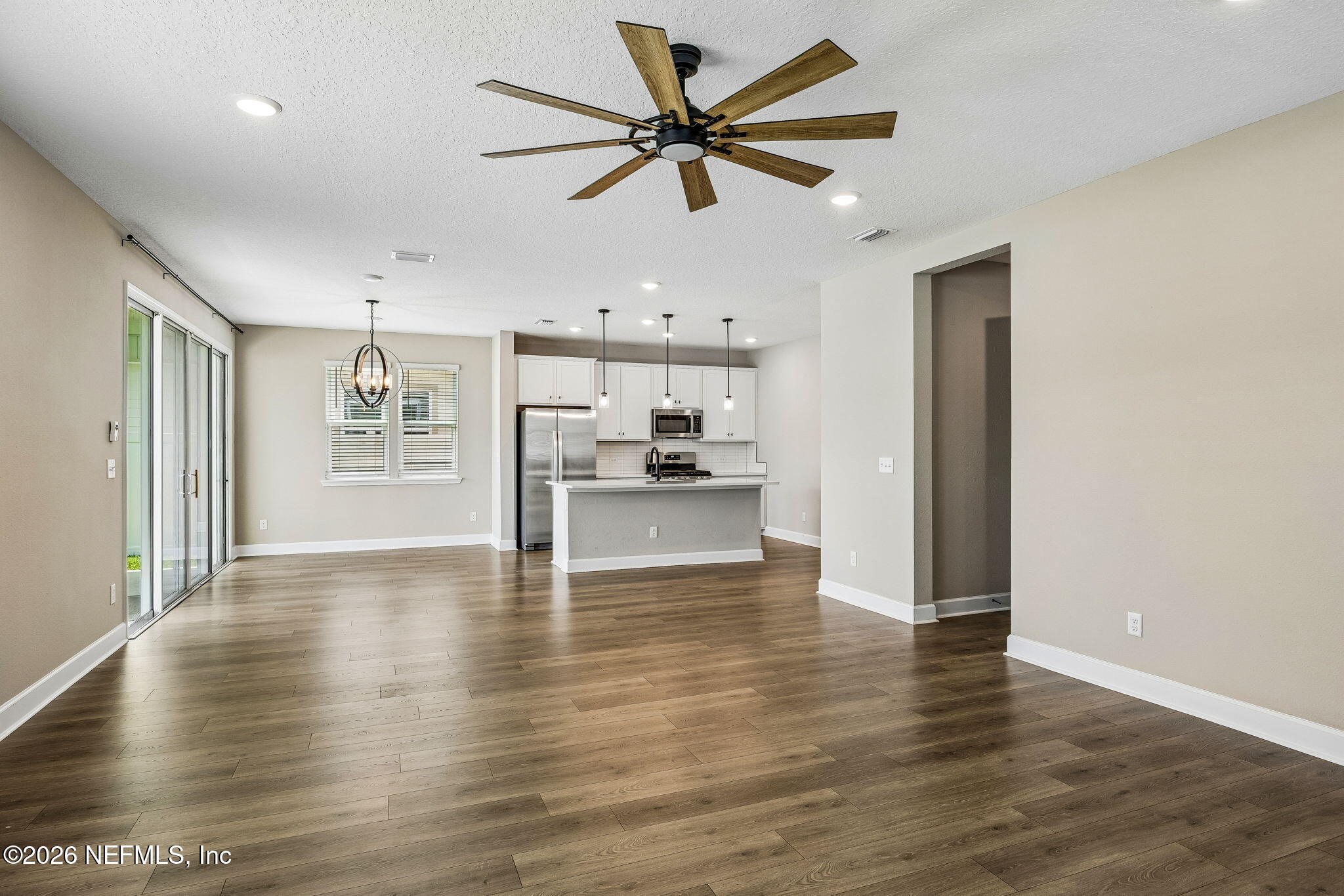 3528 Cunningham Road Orange Park, FL 32065 - Photo 5 of 45 Living Room