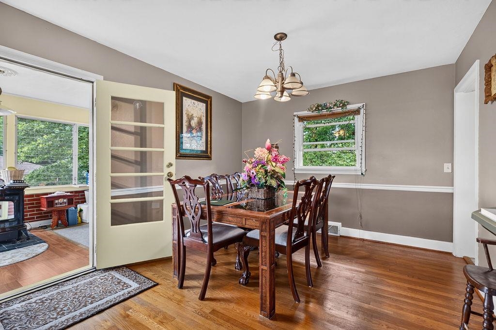 164 Tinkling Spring Road Fishersville, VA 22939 - Photo 8 of 26