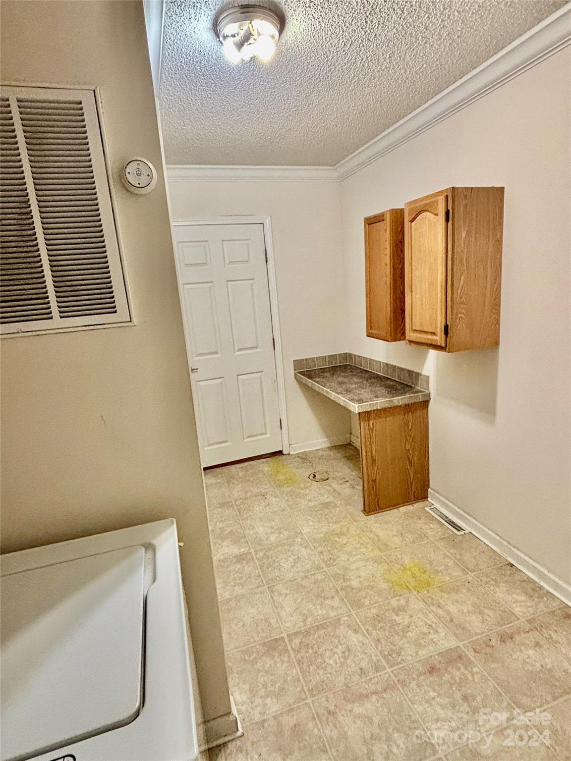 4761 Sand Clay Road Hickory, NC 28602 - Photo 13 of 30 Gallery Image 13