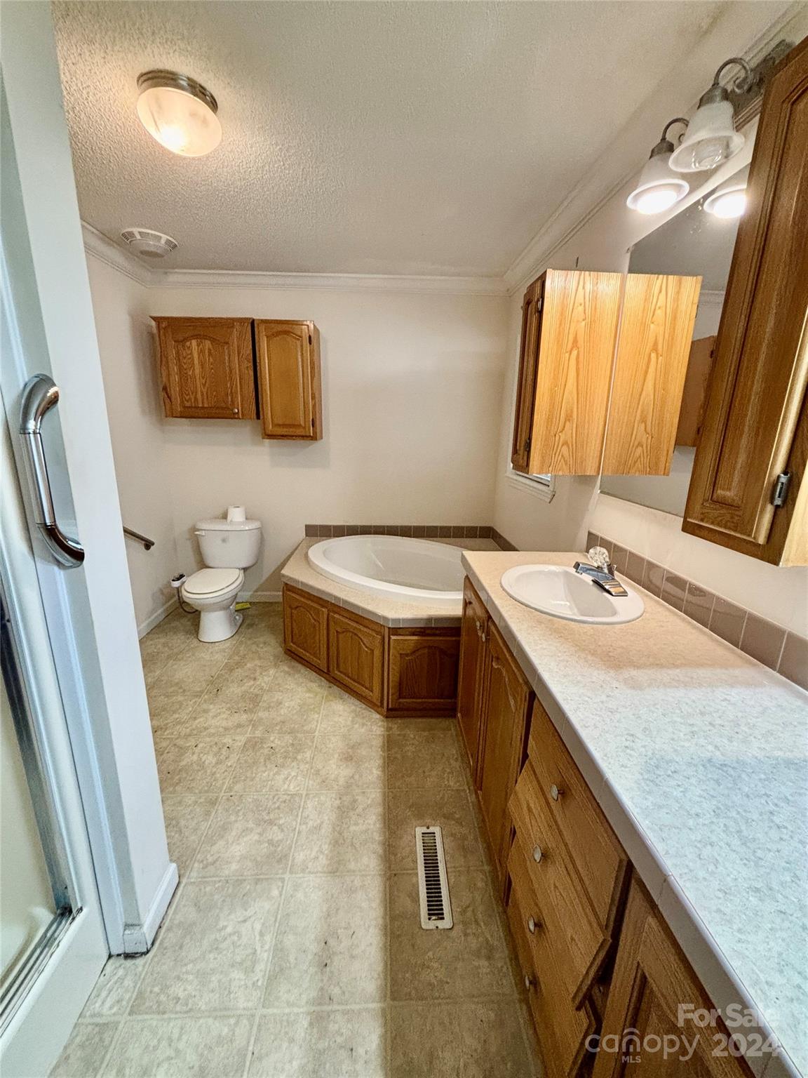 4761 Sand Clay Road Hickory, NC 28602 - Photo 16 of 30 Gallery Image 16