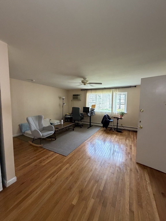 49 Jacqueline Road, Unit 6 Waltham, MA 02452 - Photo 1 of 8