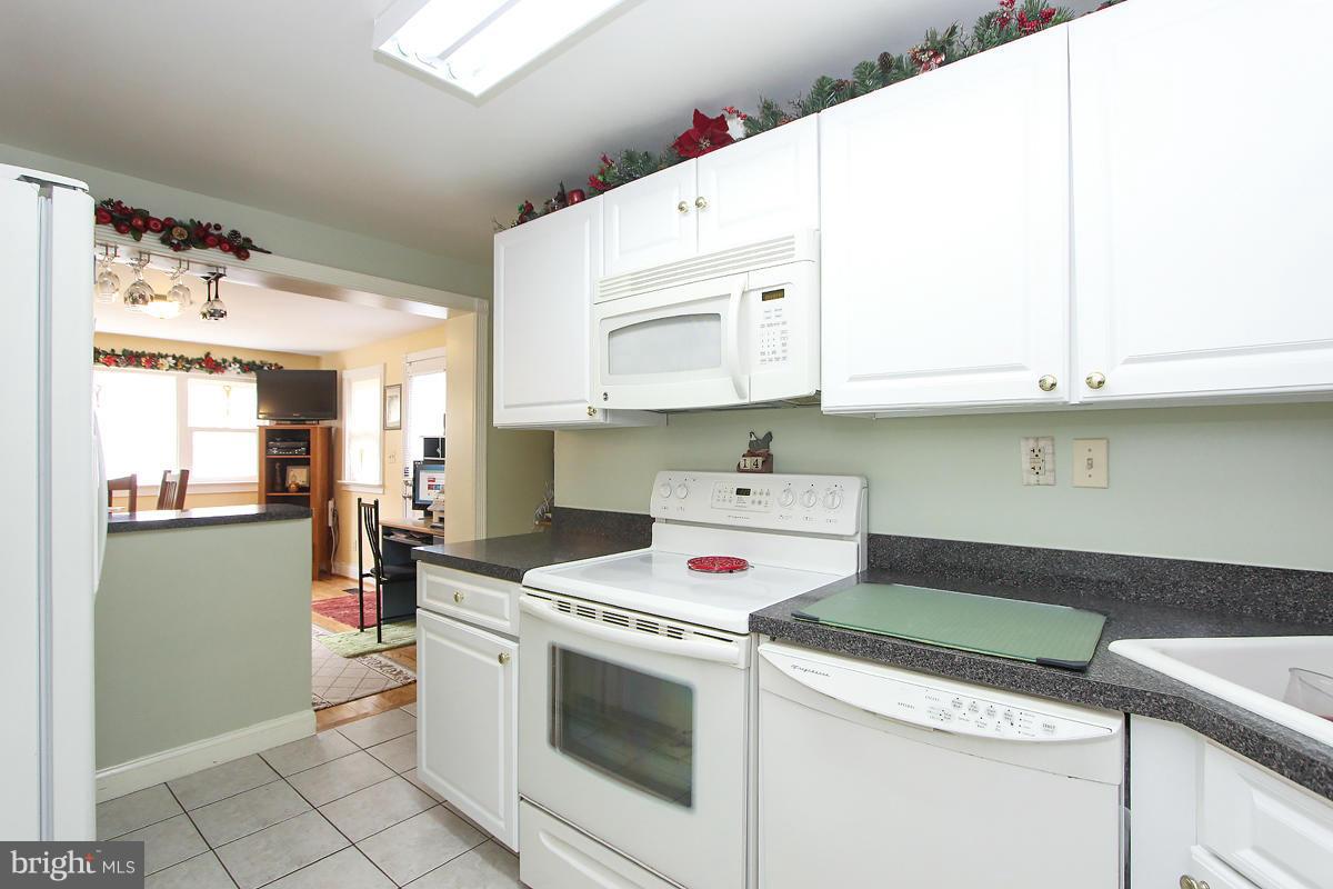 1231 East Randolph Road Silver Spring, MD 20904 - Photo 13 of 26 Kitchen