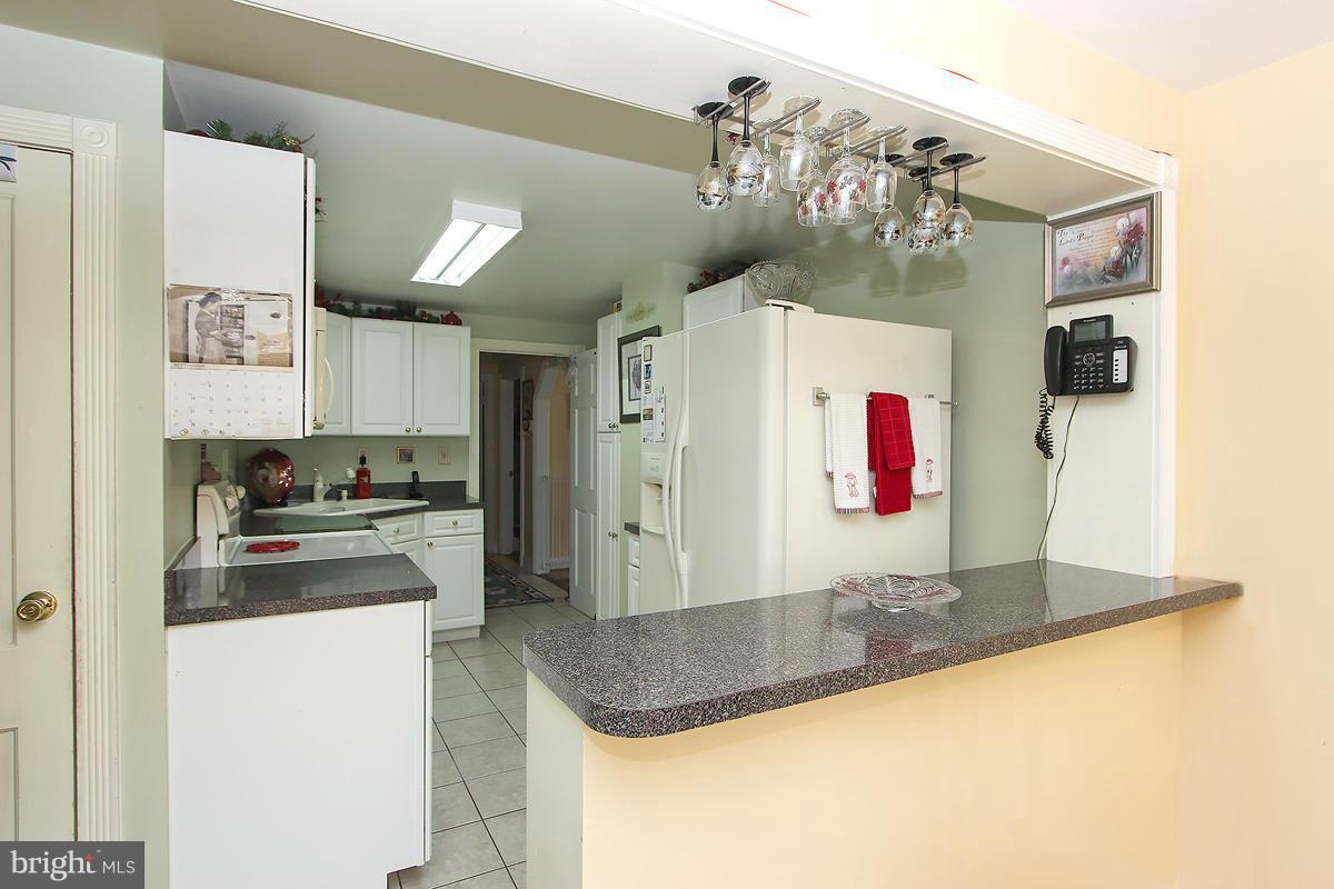 1231 East Randolph Road Silver Spring, MD 20904 - Photo 16 of 26 Kitchen