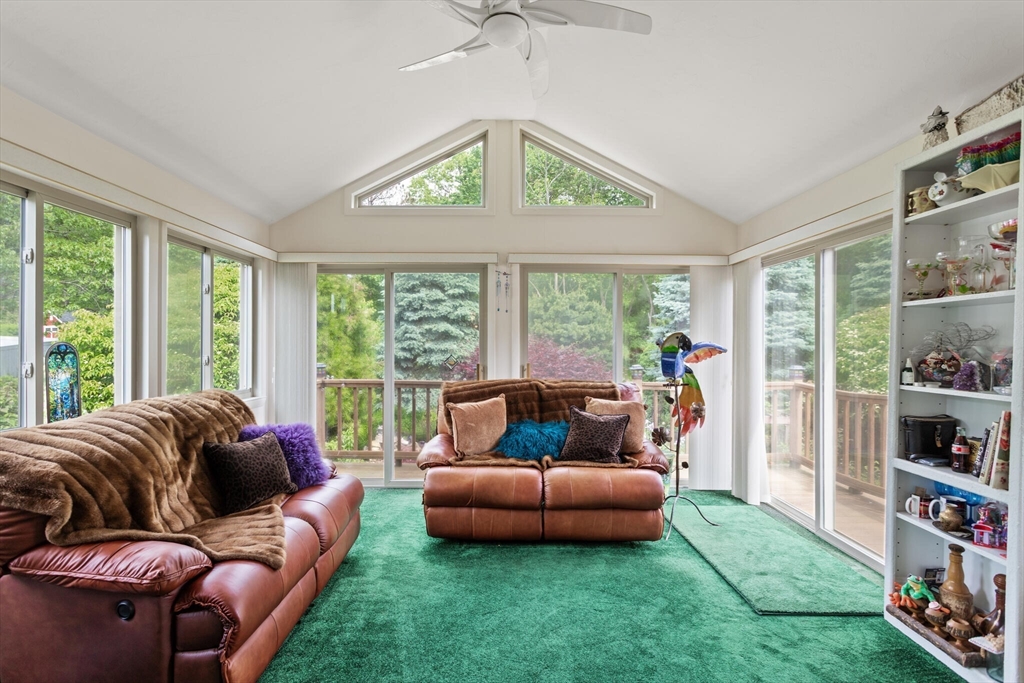 10 Katy Circle Randolph, MA 02368 - Photo 12 of 40