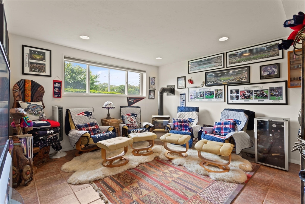 10 Katy Circle Randolph, MA 02368 - Photo 21 of 40