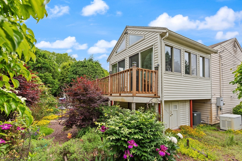 10 Katy Circle Randolph, MA 02368 - Photo 27 of 40