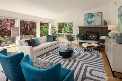 $1,988,800 | 3532 Northwest 67th Street, Seattle, WA 98117