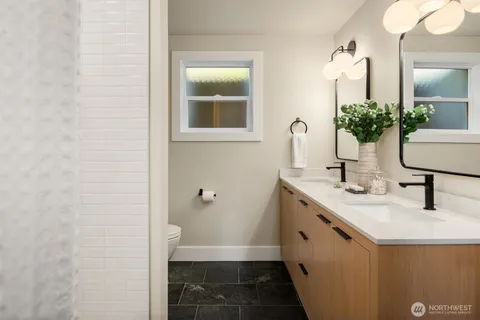 $1,988,800 | 3532 Northwest 67th Street, Seattle, WA 98117