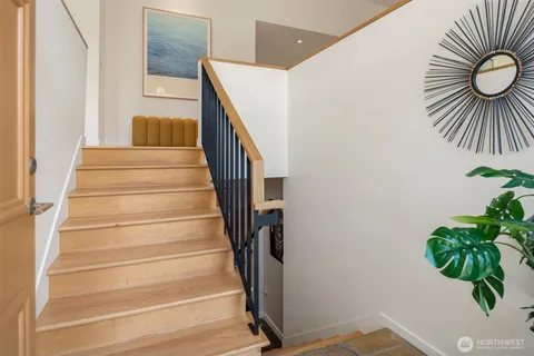 $1,988,800 | 3532 Northwest 67th Street, Seattle, WA 98117
