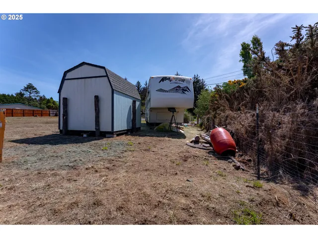 a car parked in front of a house