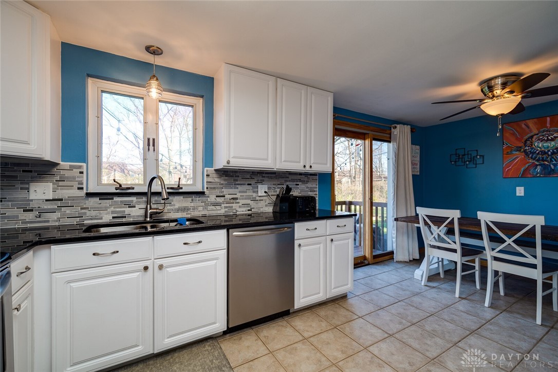 723 Brookfield Road Kettering, OH 45429 - Photo 13 of 53