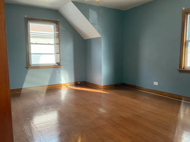 $174,900 | 9134 South Paxton Avenue, Chicago, IL 60617