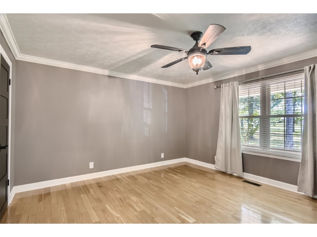 6824 Beckwith Road Mount Juliet, TN 37122 - Photo 11 of 36 a view of an empty room with a window