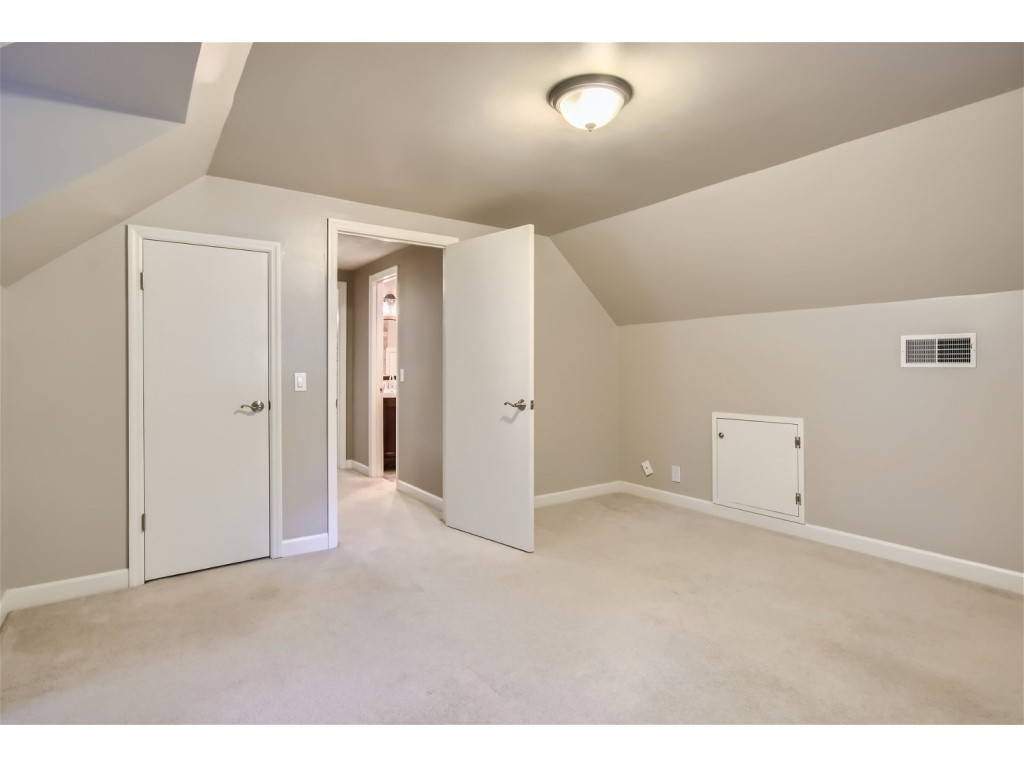 6824 Beckwith Road Mount Juliet, TN 37122 - Photo 15 of 36 a view of an empty room