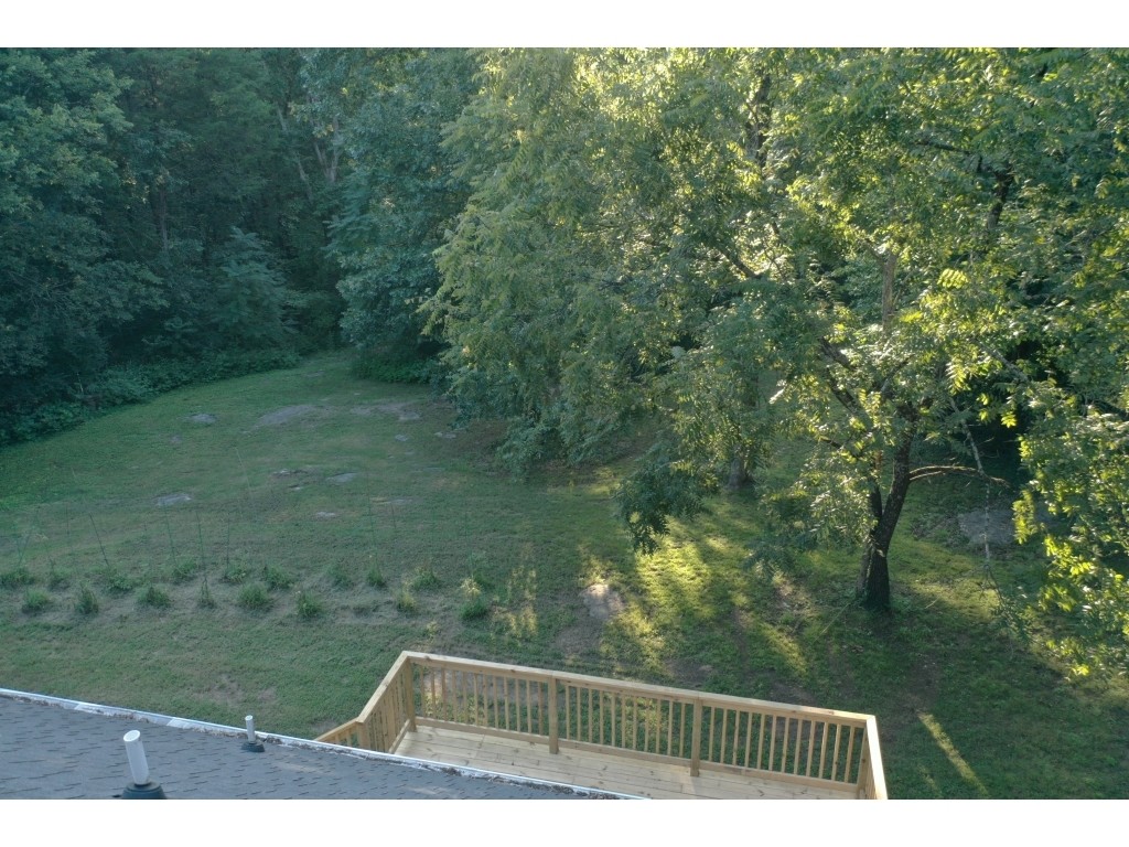 6824 Beckwith Road Mount Juliet, TN 37122 - Photo 35 of 36 a view of balcony with a garden