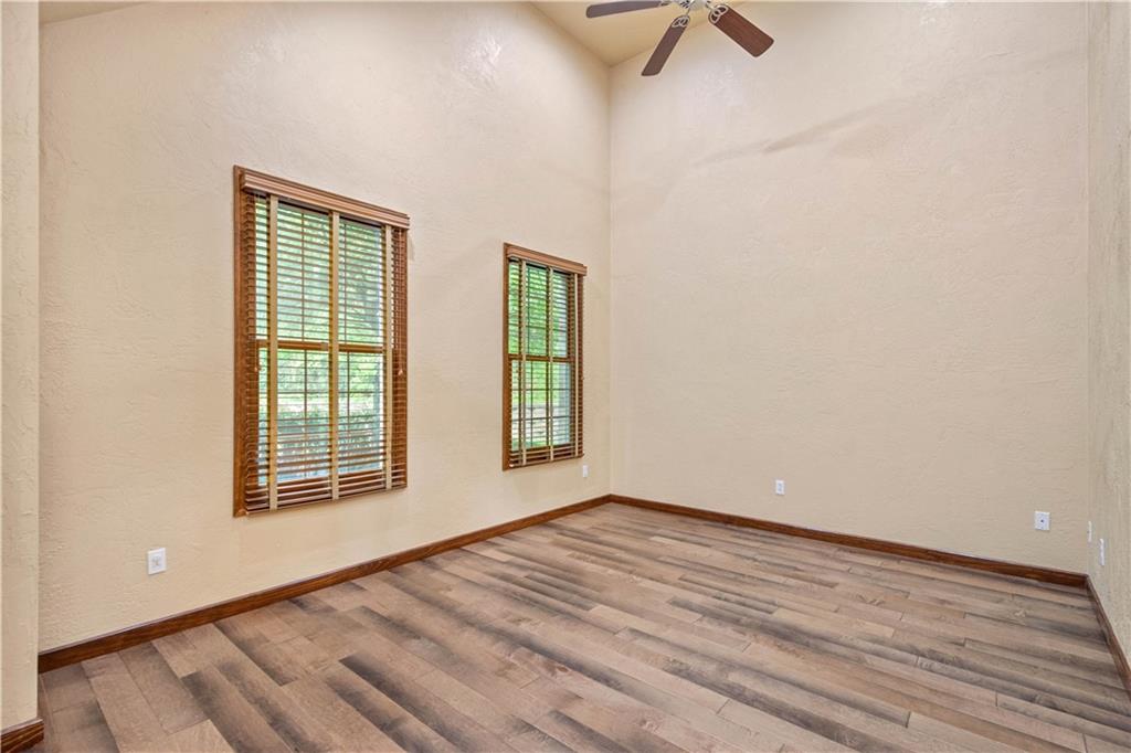 3655 Sandy Hill Road Gibsonia, PA 15044 - Photo 12 of 25 Gallery Image 12
