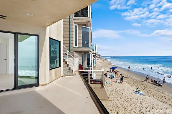 $40,000 | 715 Ocean Front, Laguna Beach, CA 92651