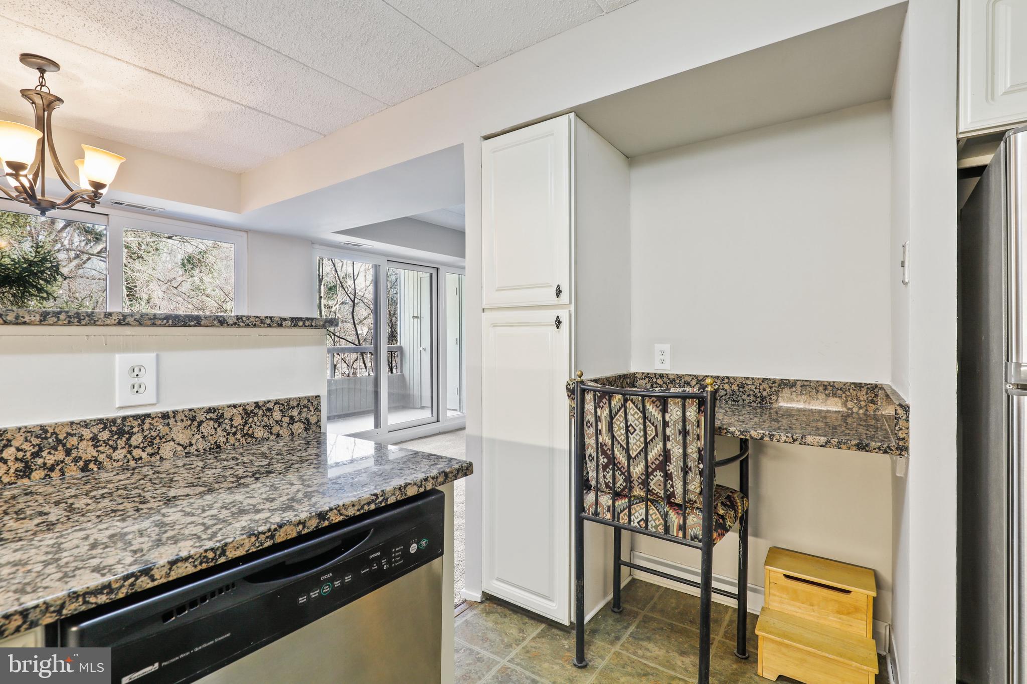 5665 Harpers Farm Road Columbia, MD 21044 - Photo 7 of 29