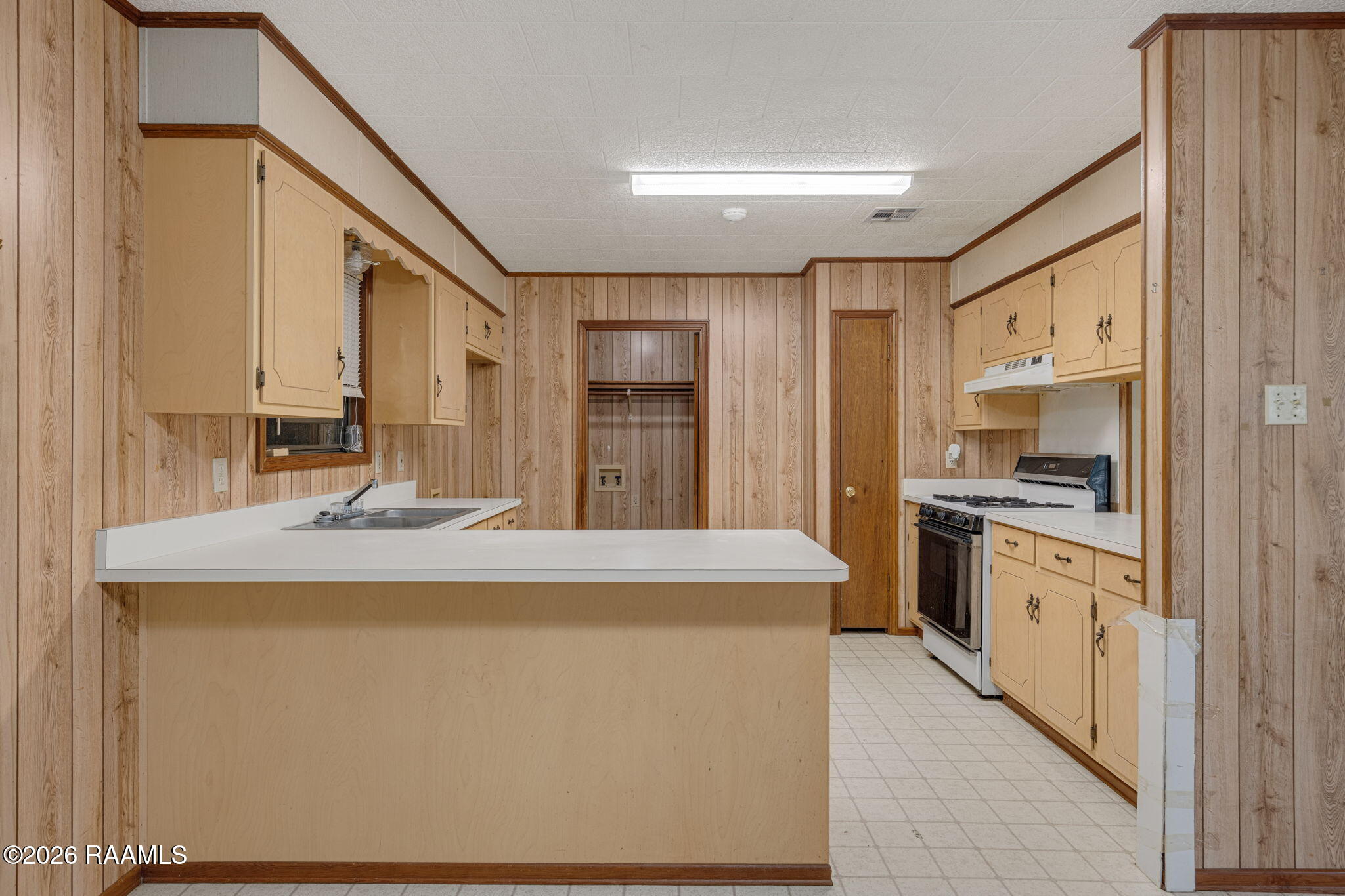 2014 Pebble Road Opelousas, LA 70570 - Photo 13 of 27 9-web-or-mls-2014 Pebble Rd-9