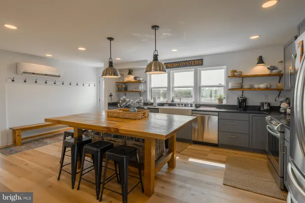 $2,350,000 | 24227 Thicket Point Lane, Onancock, VA 23417
