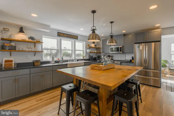 $2,350,000 | 24227 Thicket Point Lane, Onancock, VA 23417