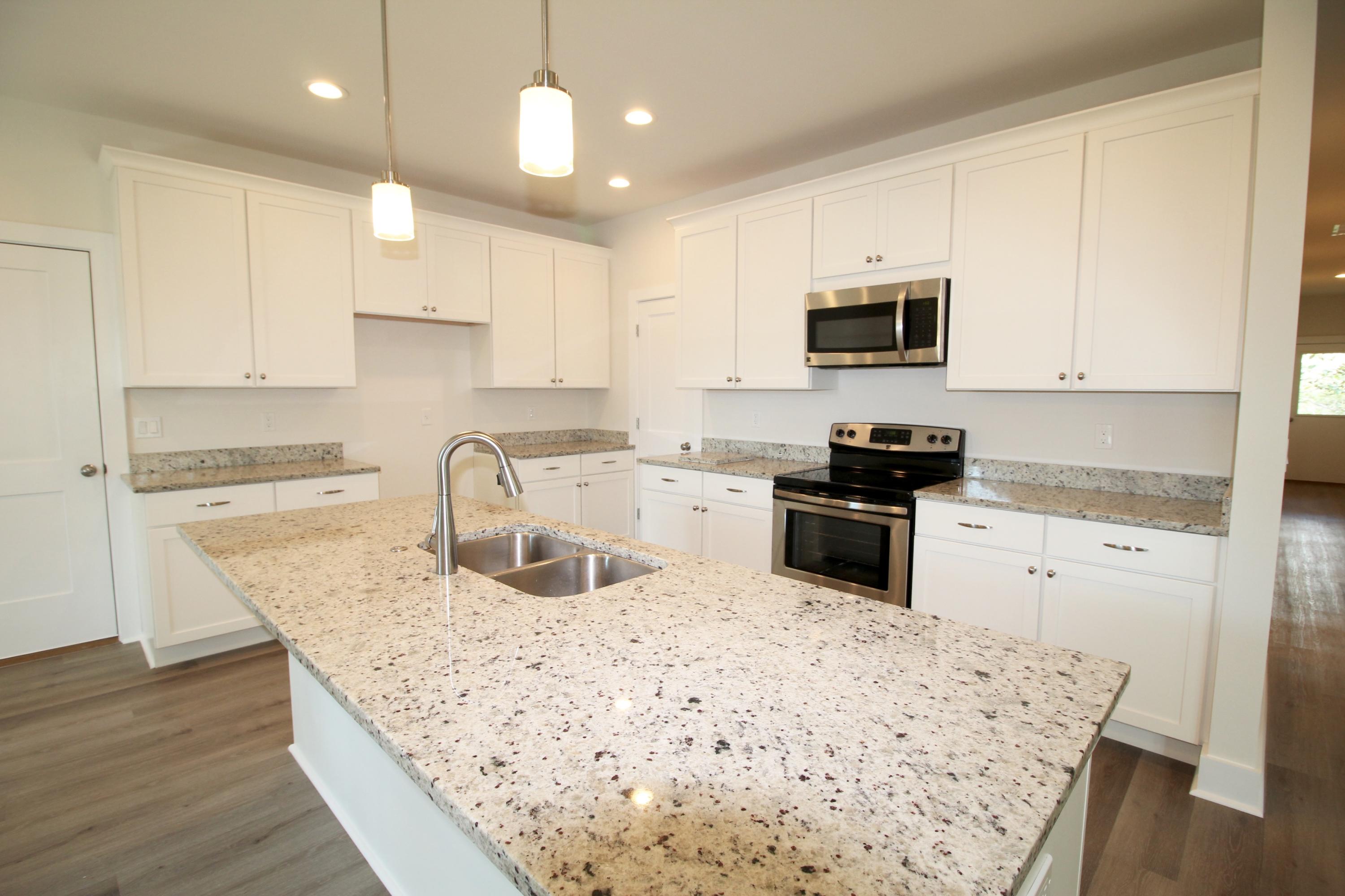 29 Marlin Court Santa Rosa Beach, FL 32459 - Photo 5 of 33 Kitchen