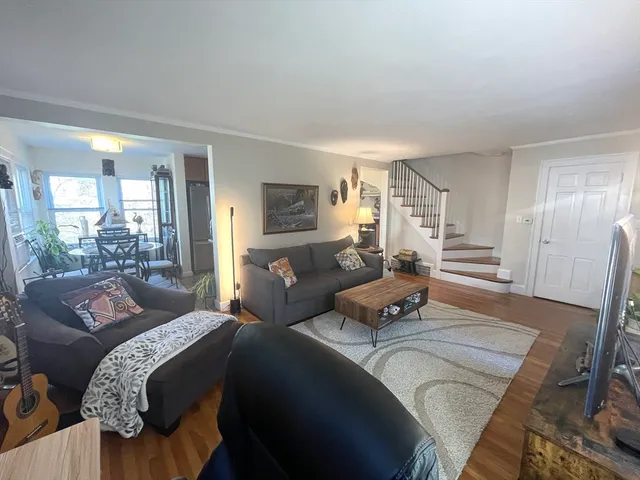 $3,600 | 76 Cloverdale Road, Unit 76, Newton, MA 02461